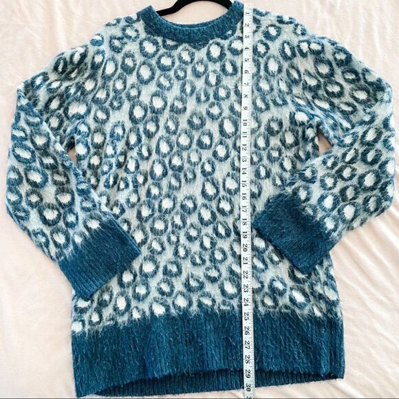 Current/Elliott The Cali Leopard Print Sweater in Blue Extra Small - Picture 5 of 9